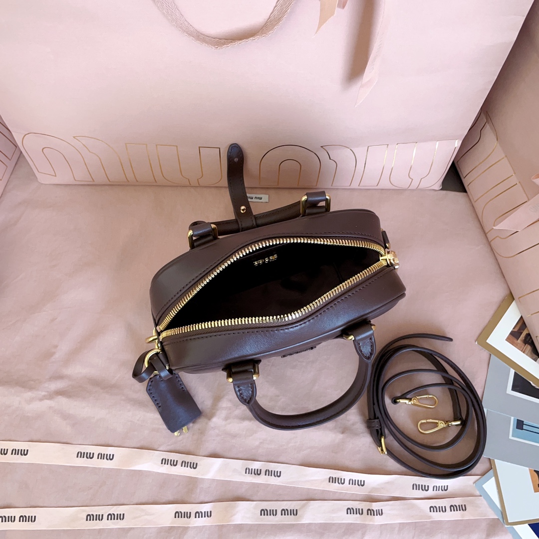 eb911f9227b51ec695aae453249716e6_1766995908_6305.jpg eb911f9227b51ec695aae453249716e6_1766995908_6305.jpg