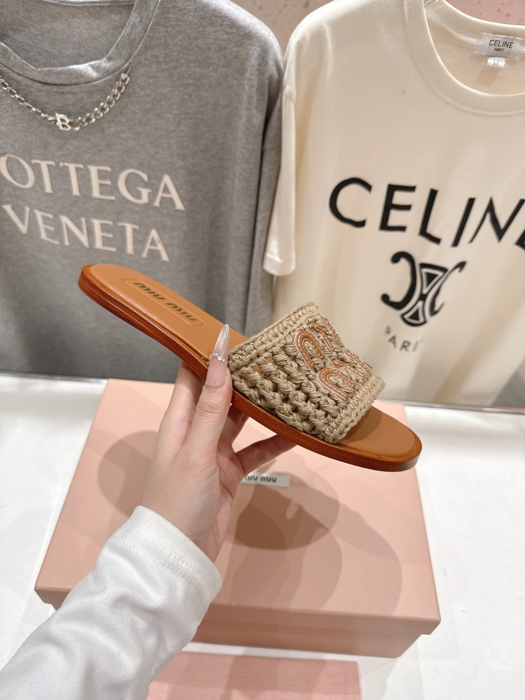 1ff3d37176efb1ec377a2deb4e8ebe81_1770263558_8616.jpg