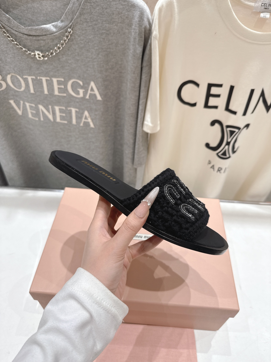 1ff3d37176efb1ec377a2deb4e8ebe81_1770263590_0599.jpg