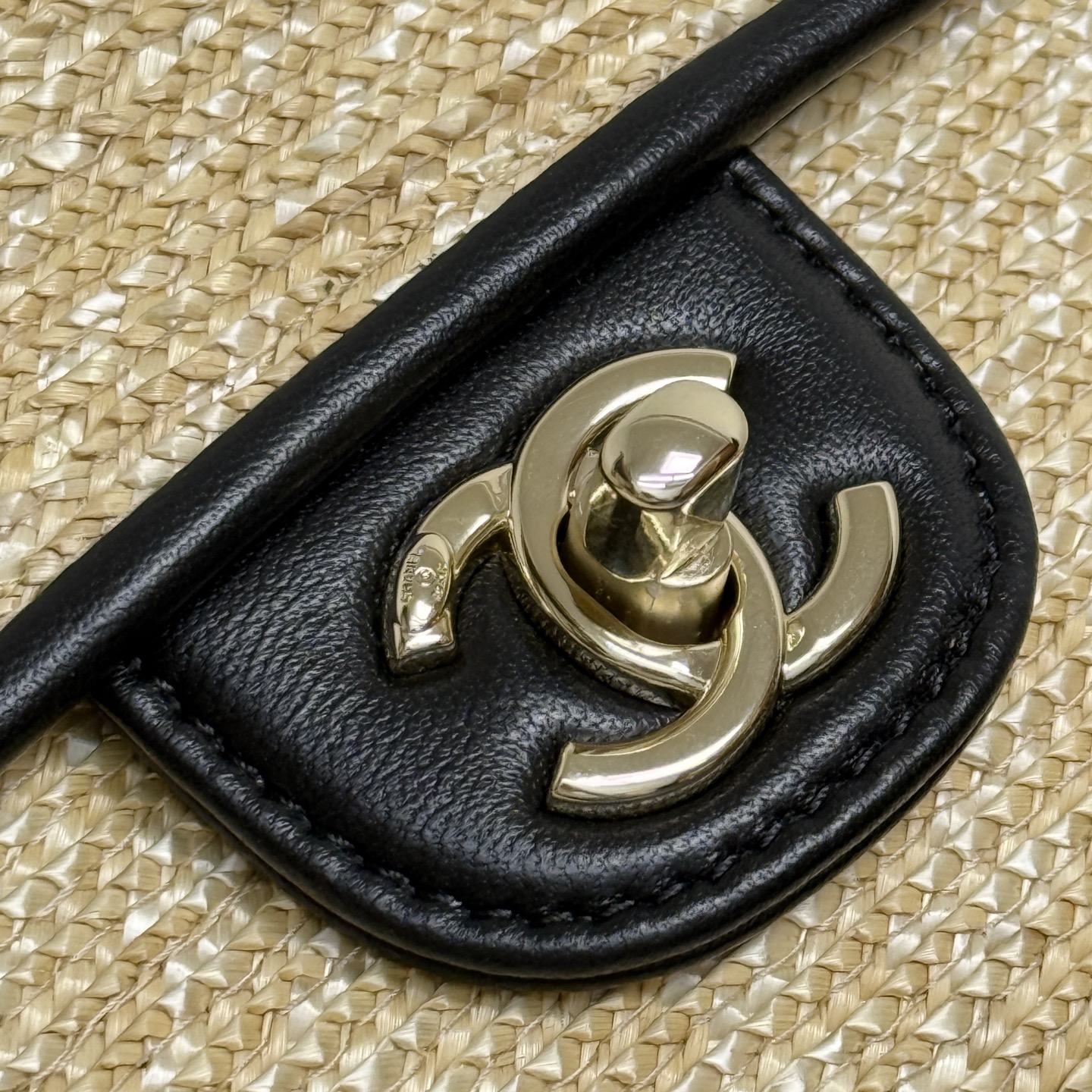 fa4297fda7fafa6d1452aa404adda1cf_1783998624_0014.jpg