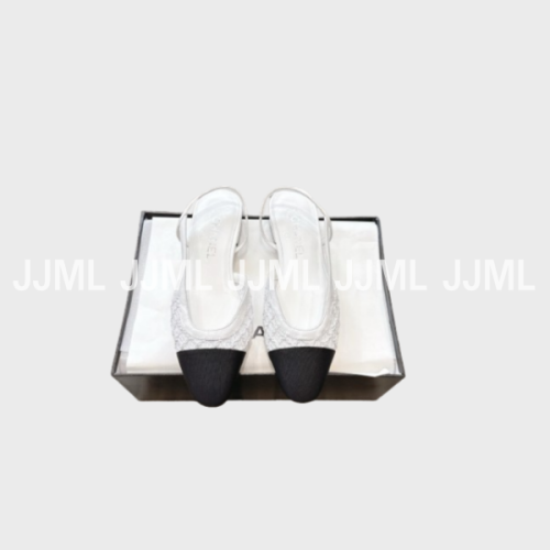 샤넬 네트 슬링백 화이트