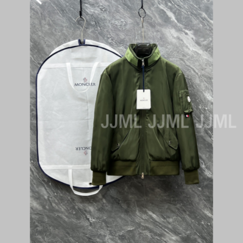 몽클레어 Timur 카키