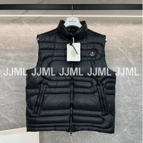 몽클레어 Moncler Emeishan 블랙
