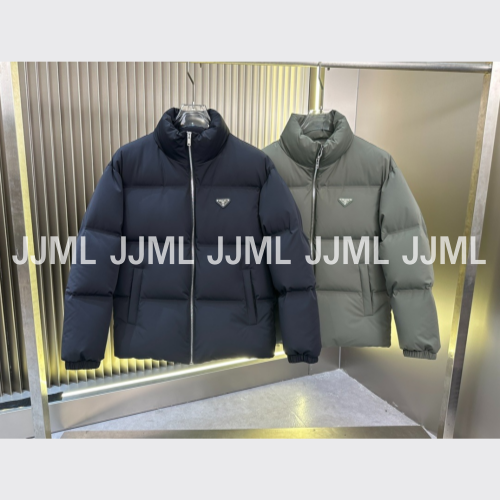 프라다 베이직 패딩 2컬러
