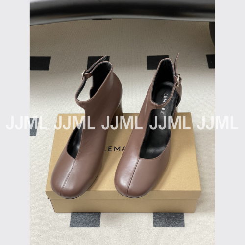 르메르 컷아웃 부츠 브라운