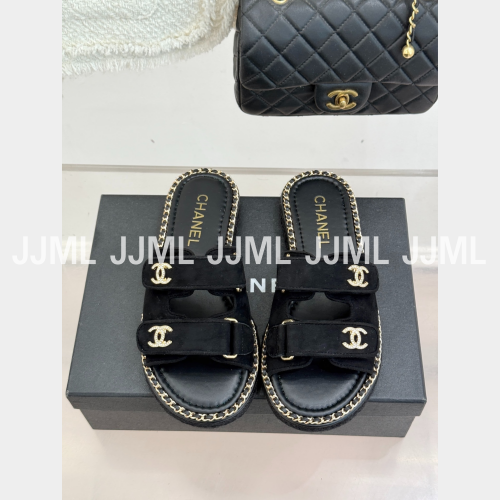 샤넬 벨크로 슬라이드 샌들 스웨이드 블랙