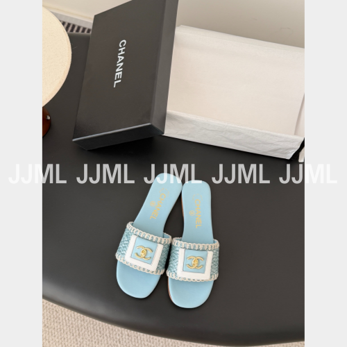 샤넬 라탄 로고 슬리퍼 블루