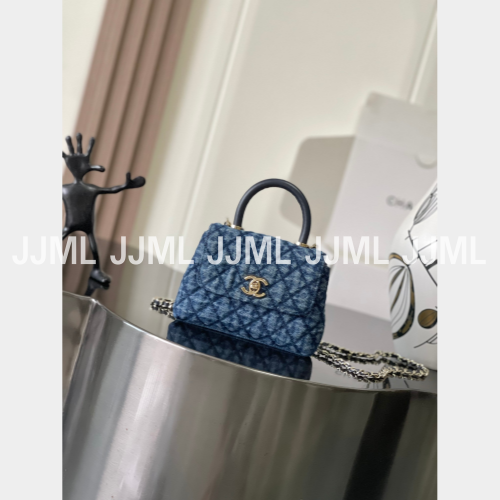 샤넬 26P 미니 코코 핸들백 블랙 데님