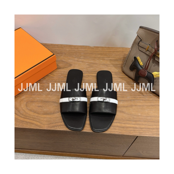 에르메스 26 줄리아 샌들 투톤 블랙 화이트