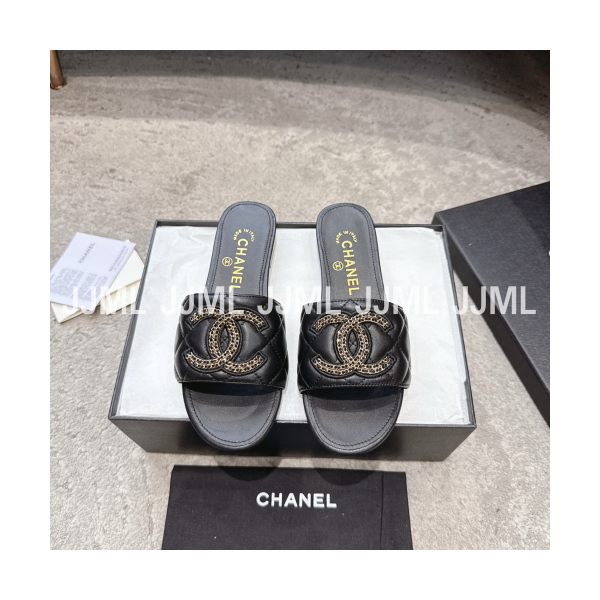 샤넬 26S 체인 더블 슬리퍼 퀄팅 블랙