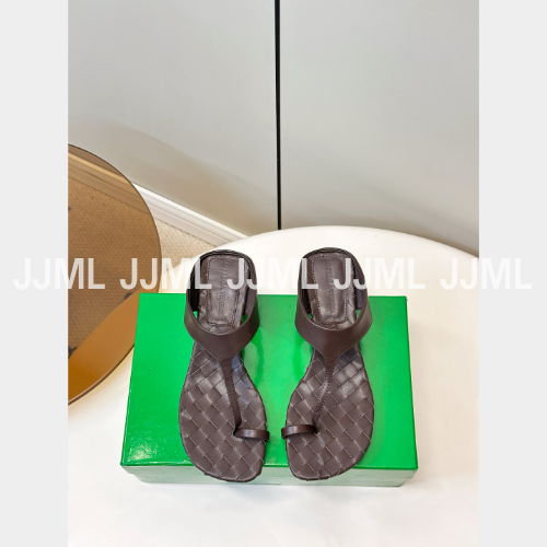 보테가베네타 리비아 인트레치아소 T스트랩 샌들 브라운