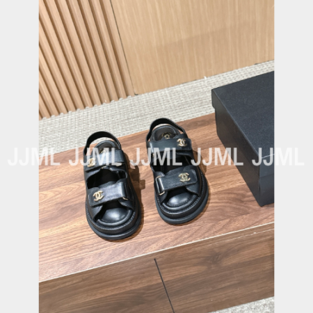 샤넬 CC 벨크로 샌들 블랙
