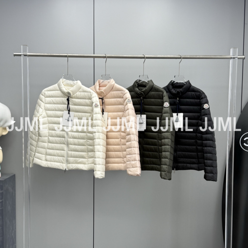 몽클레르 아이겔 쇼트 스탠드 칼라 다운 재킷
