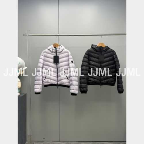 몽클레르 판델론 후드 다운 재킷