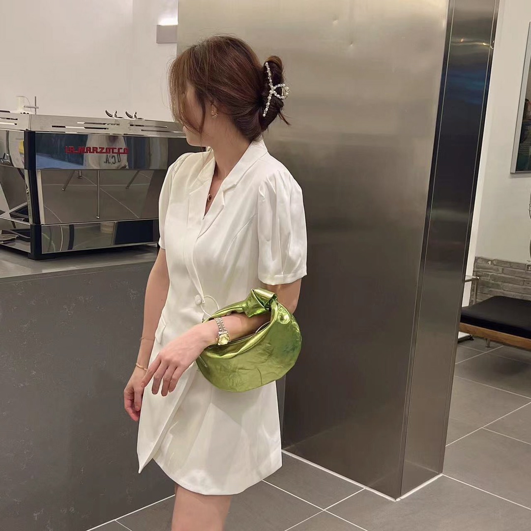 JJ102930324183_content_3.jpg