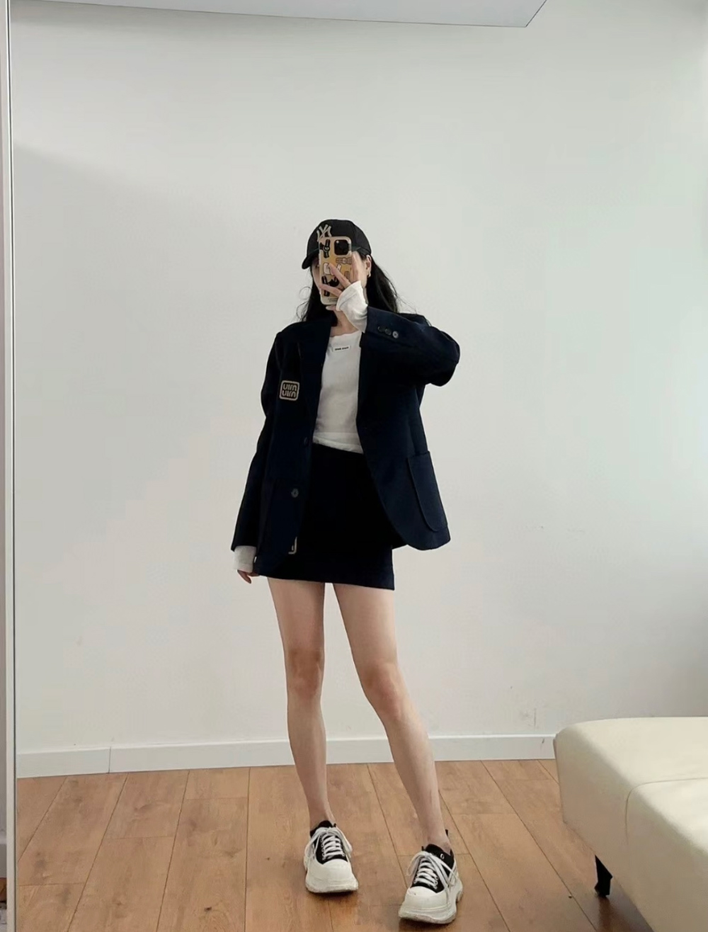재킷 모델 착용 이미지-S56L9