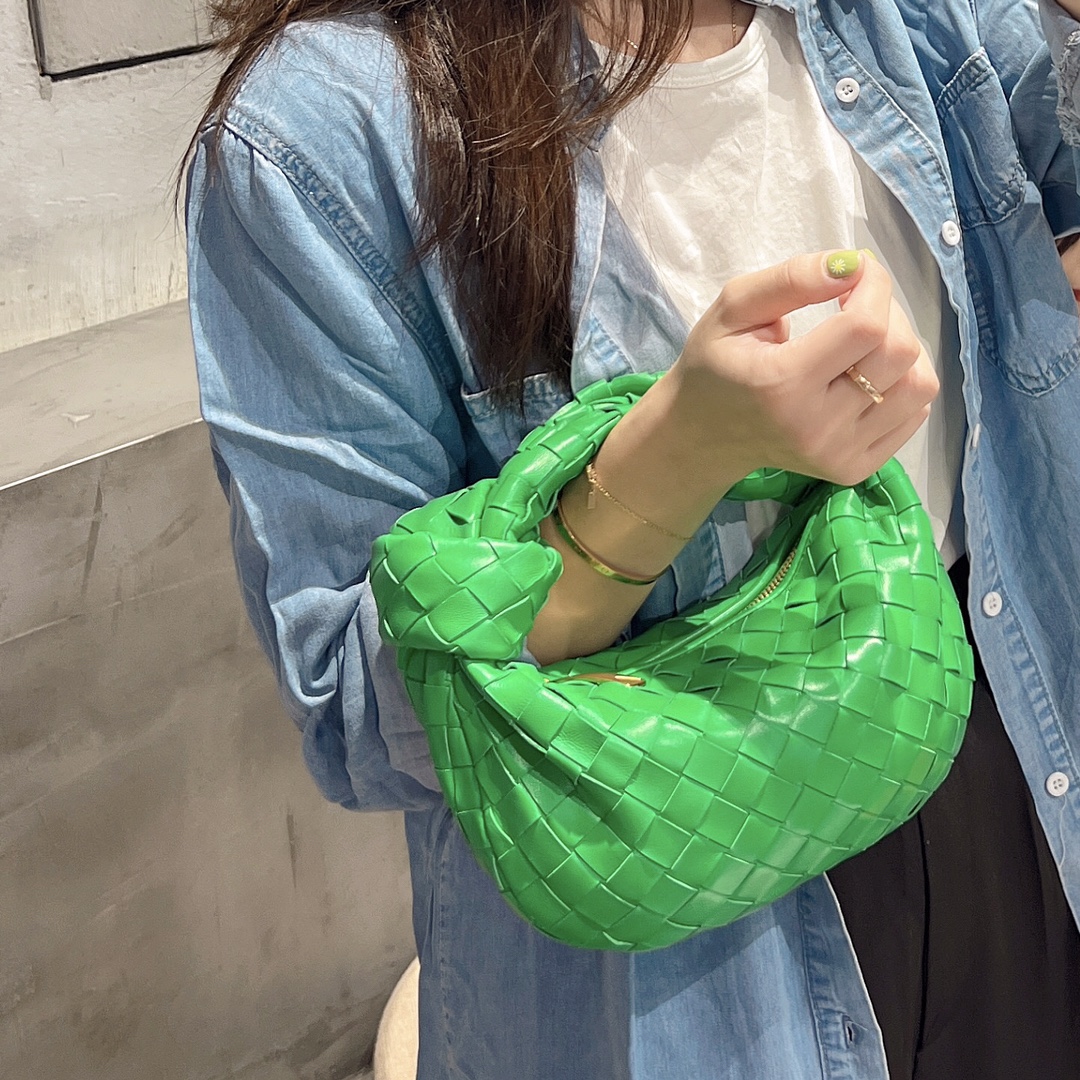 JJ112619420987_content_4.jpg