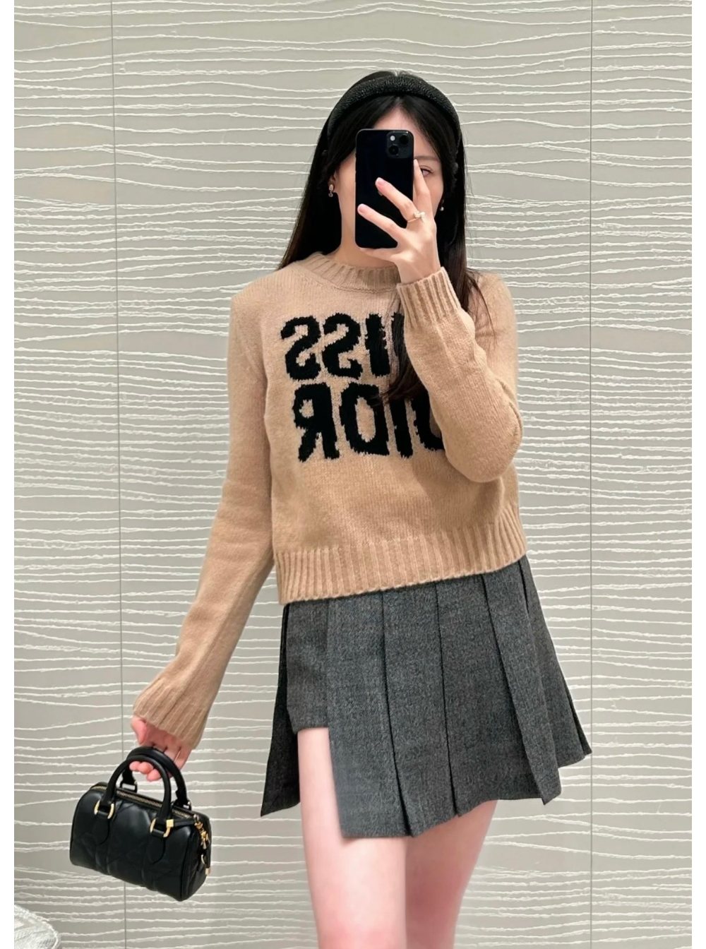 긴팔 티셔츠 모델 착용 이미지-S70L13