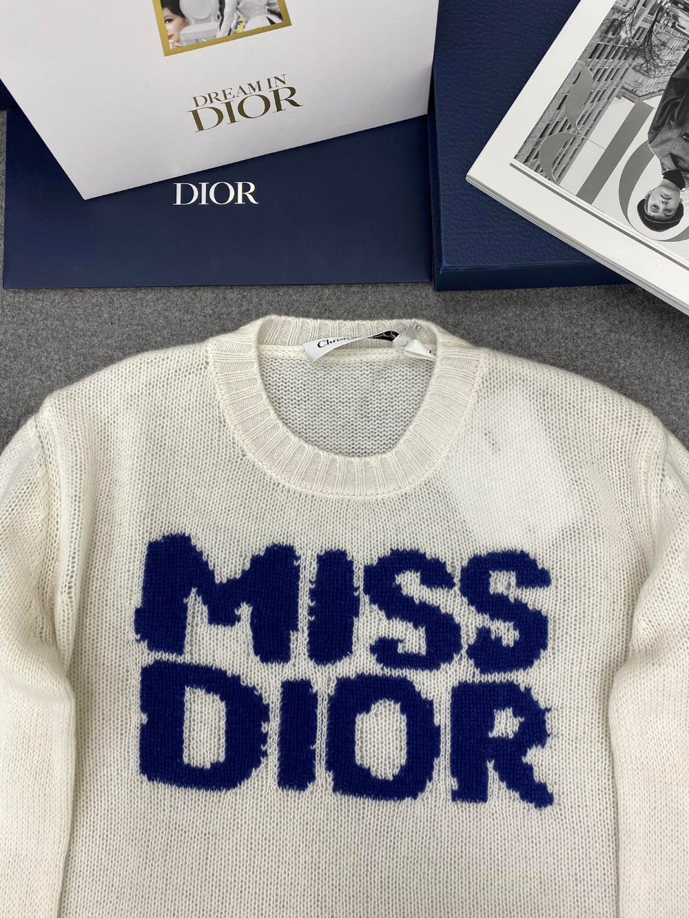 긴팔 티셔츠 상품상세 이미지-S70L28