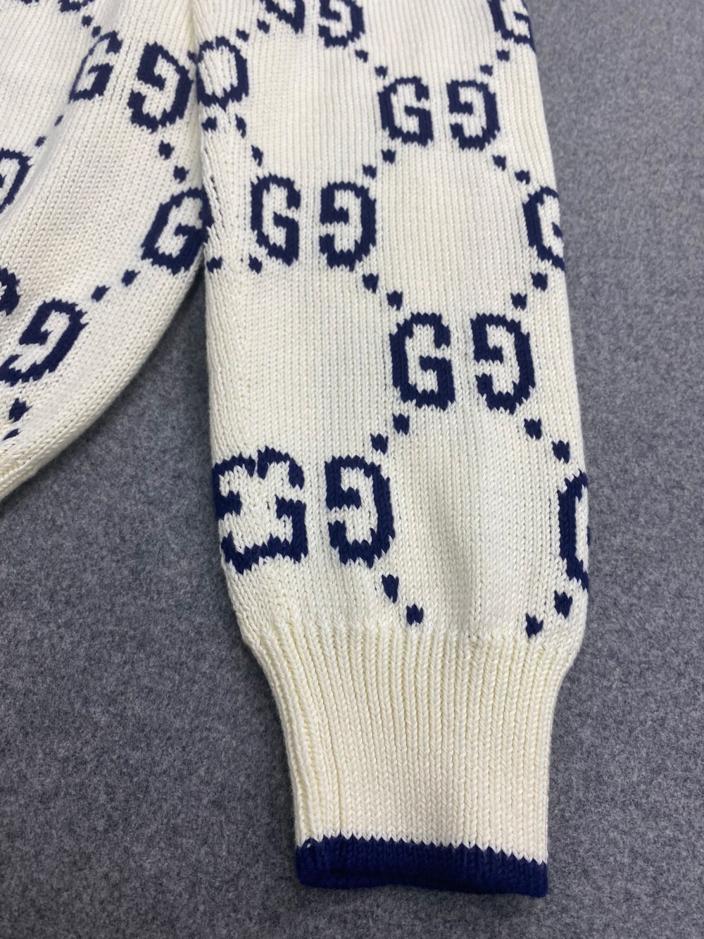 긴팔 티셔츠 상품상세 이미지-S60L28