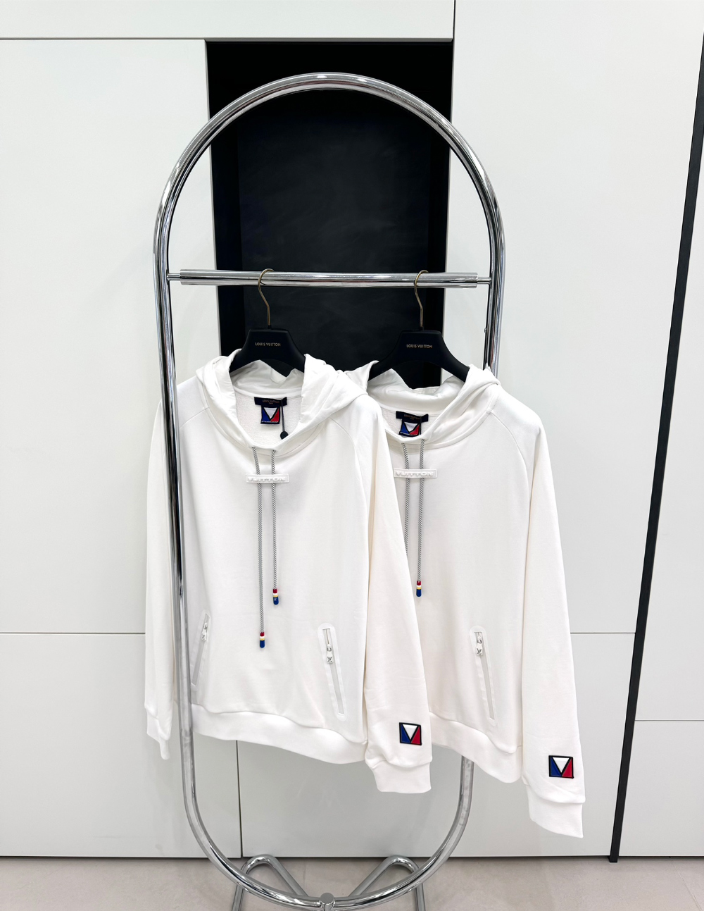 긴팔 티셔츠 상품상세 이미지-S100L18