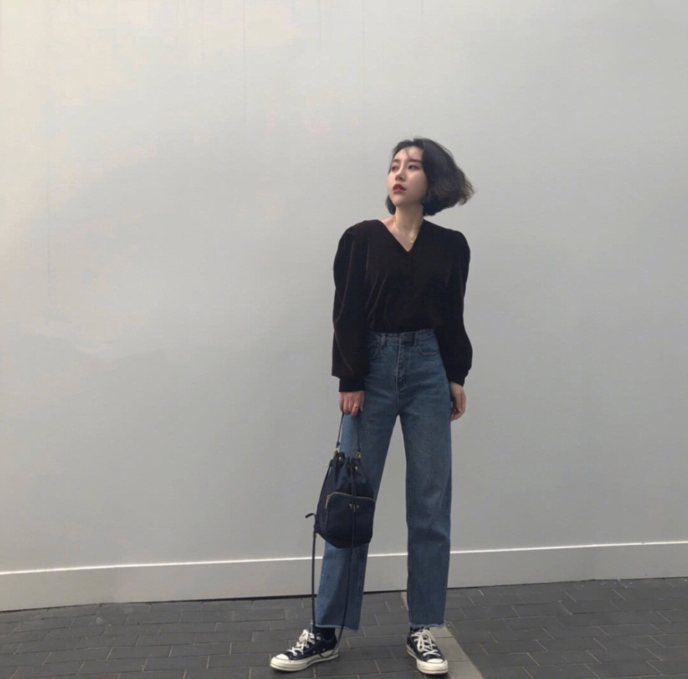 가방 모델 착용 이미지-S98L14