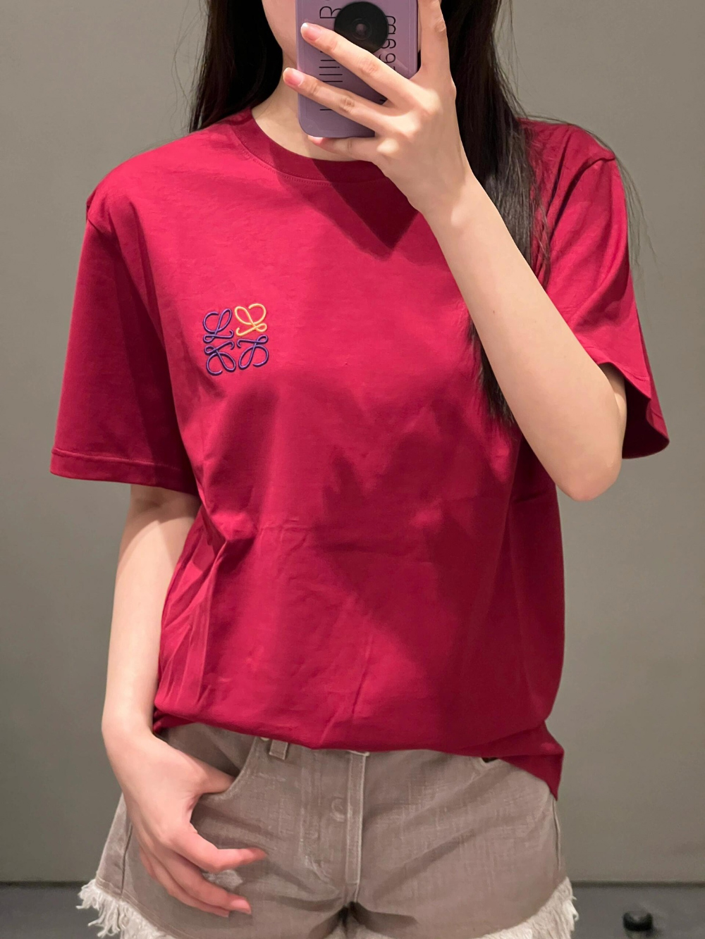 반팔 티셔츠 모델 착용 이미지-S280L10