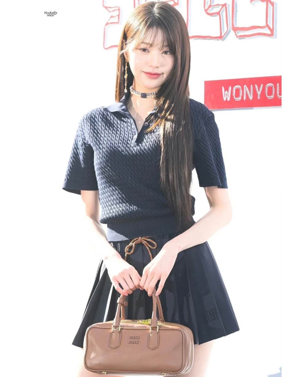 반바지 모델 착용 이미지-S43L21