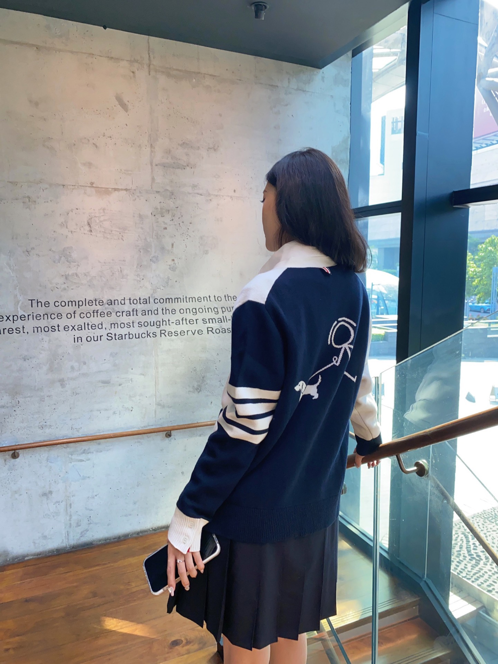 드레스 모델 착용 이미지-S894L7