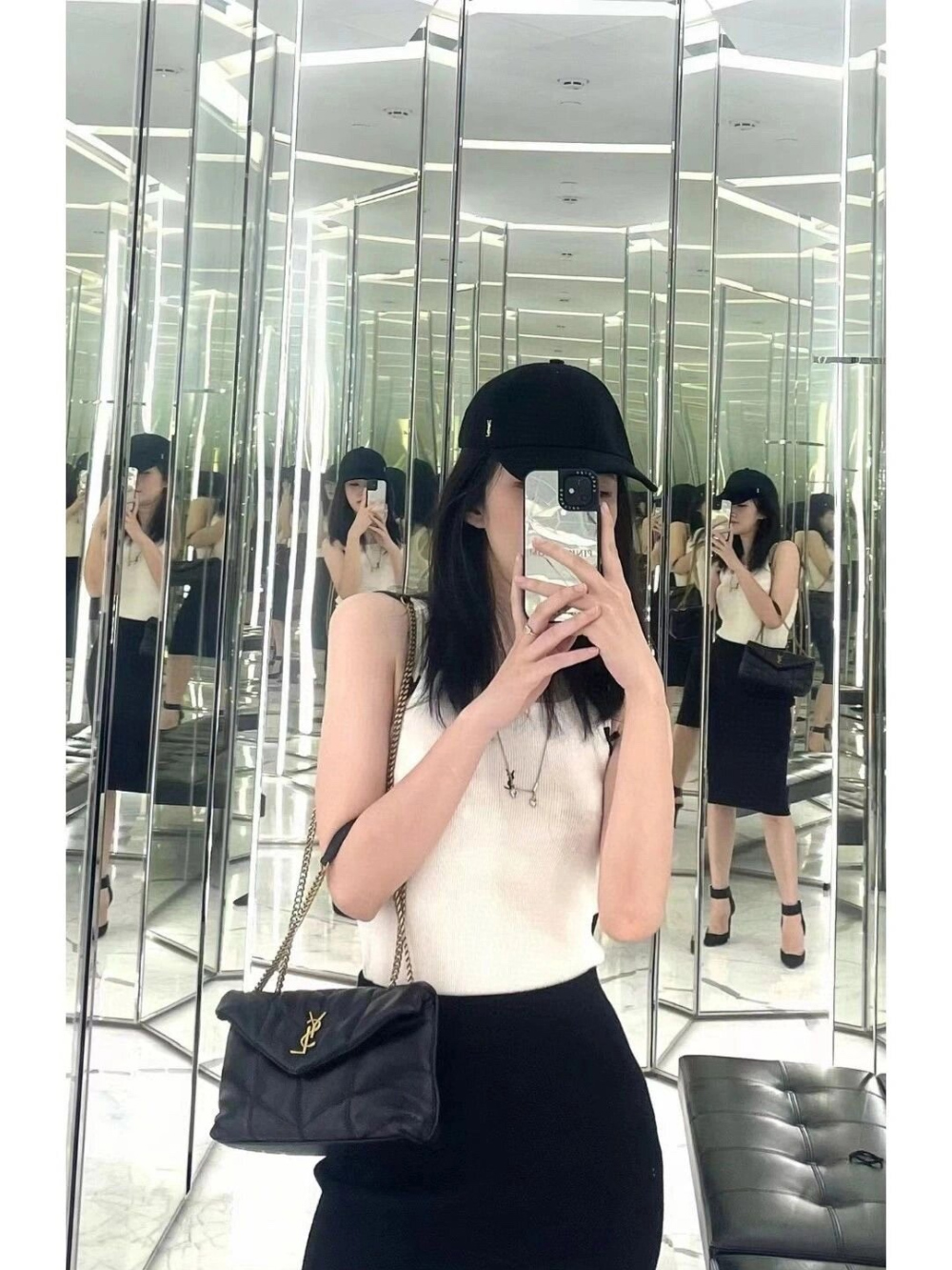 가방 모델 착용 이미지-S56L6