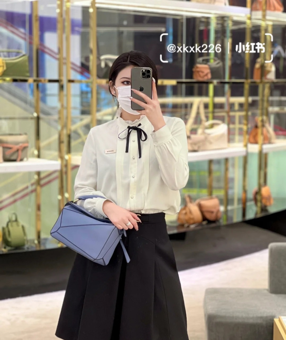 가방 모델 착용 이미지-S203L6