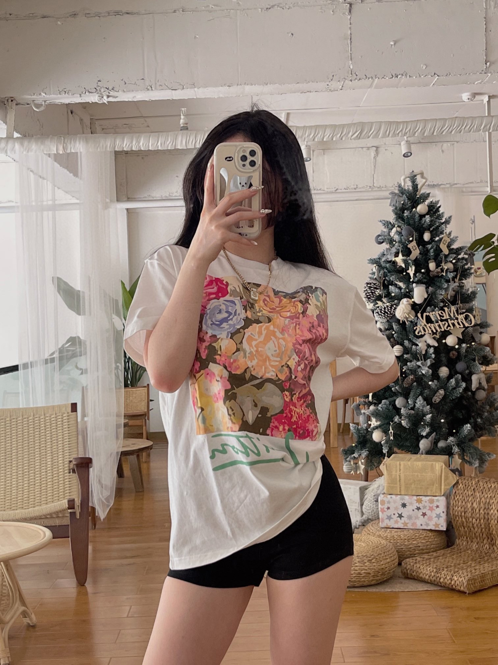 블라우스 모델 착용 이미지-S1056L8