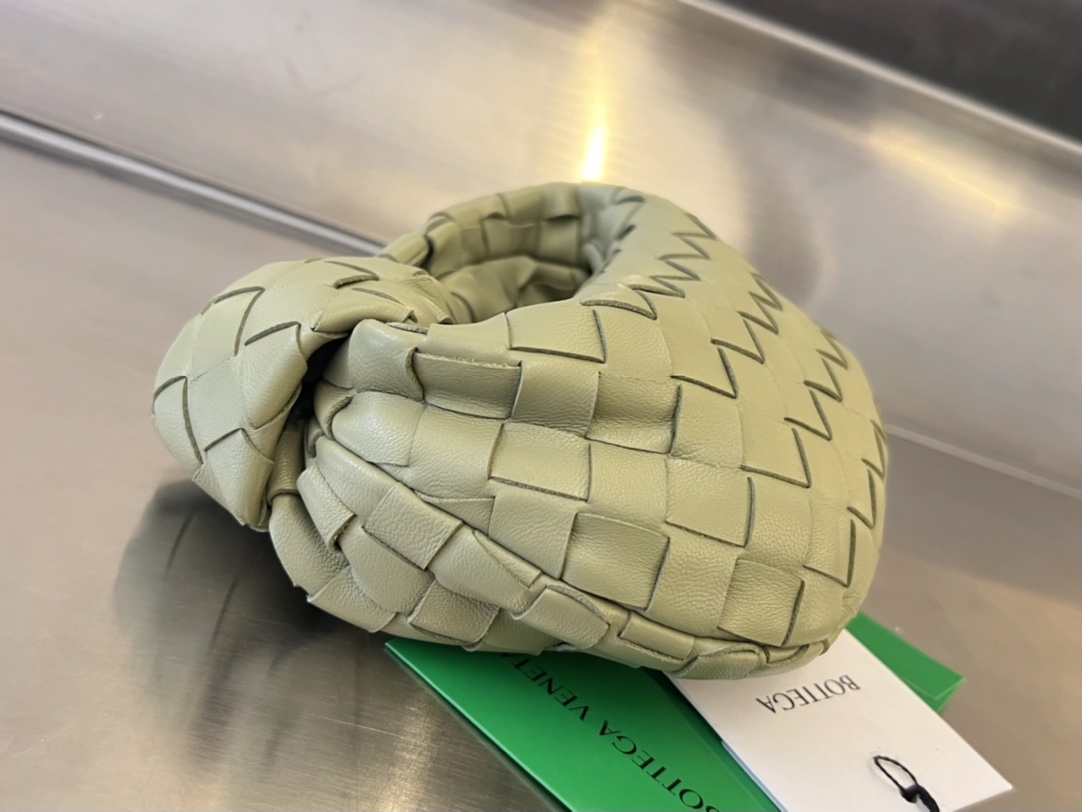 JJ179018110741_content_7.jpg