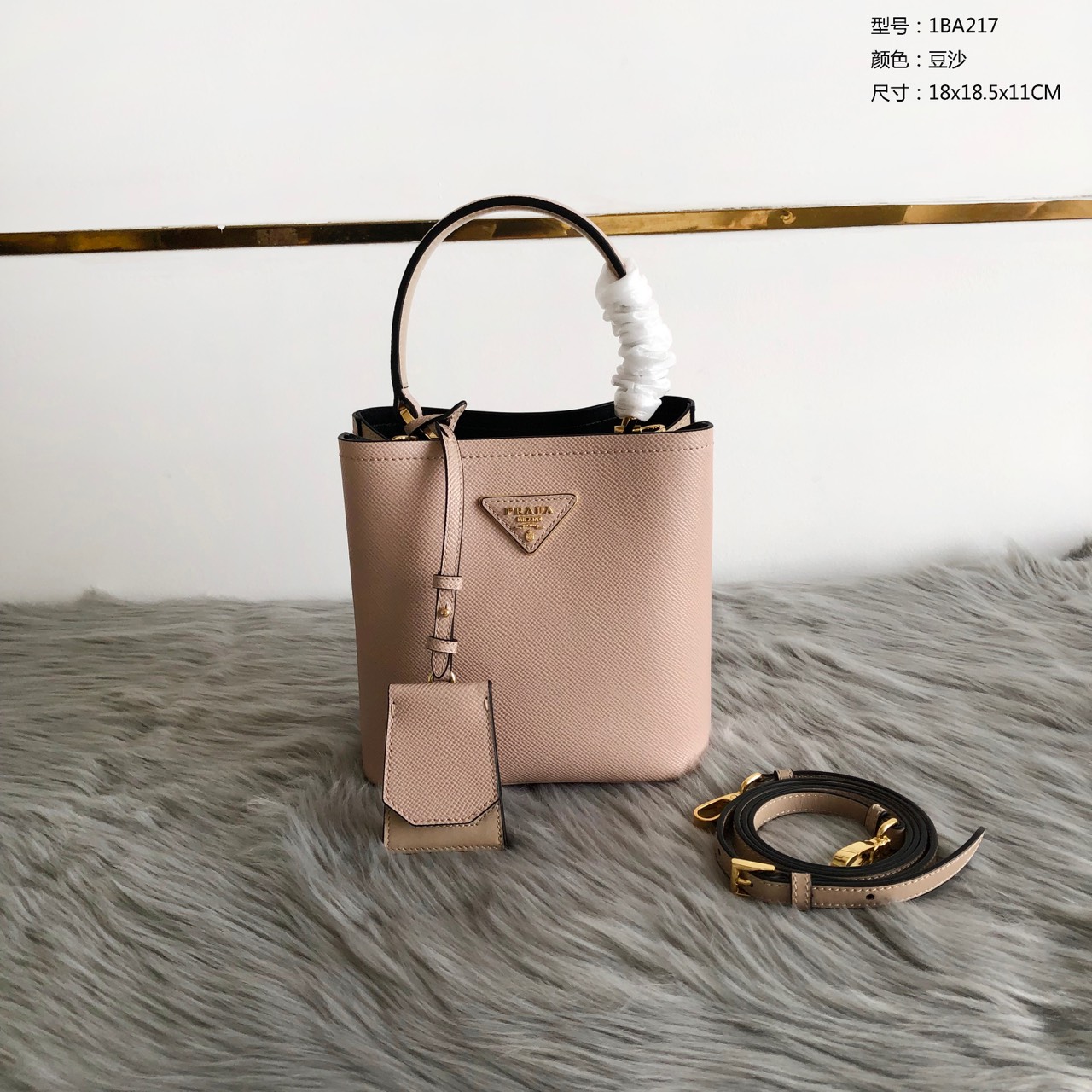 JJ180781525588_content_0.jpg