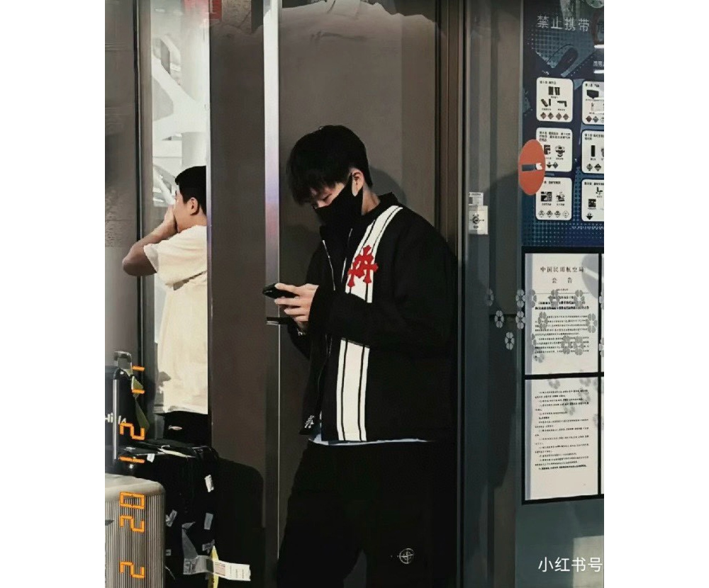 재킷 모델 착용 이미지-S243L11