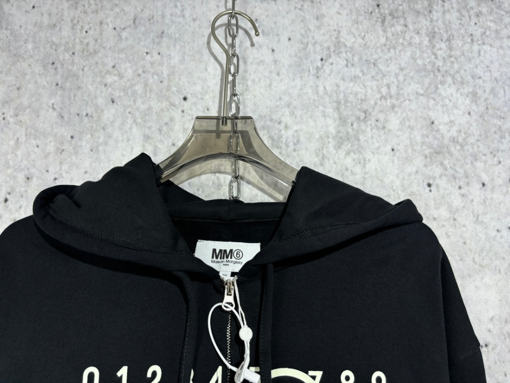 긴팔 티셔츠 상품상세 이미지-S142L19