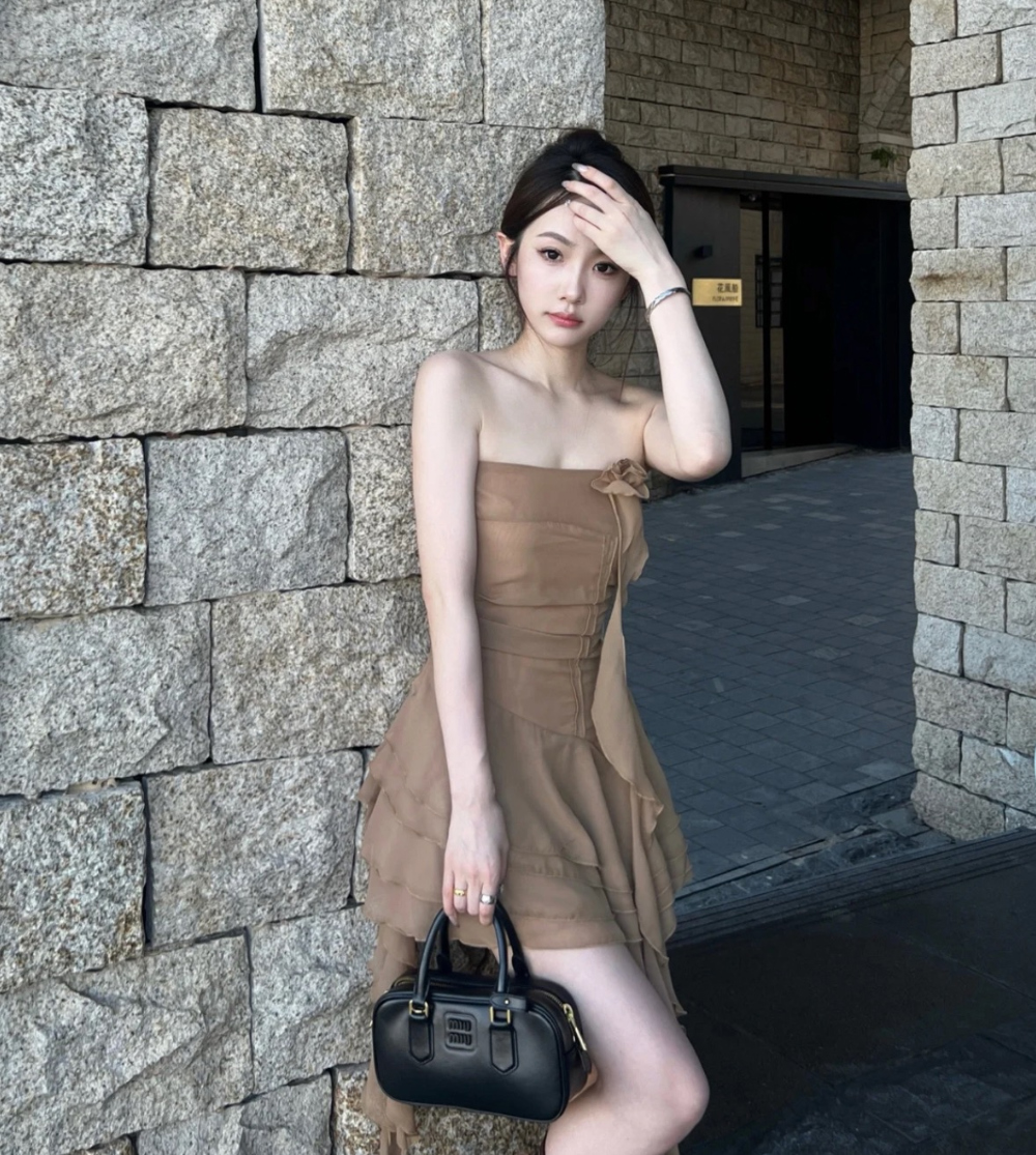 가방 모델 착용 이미지-S349L19