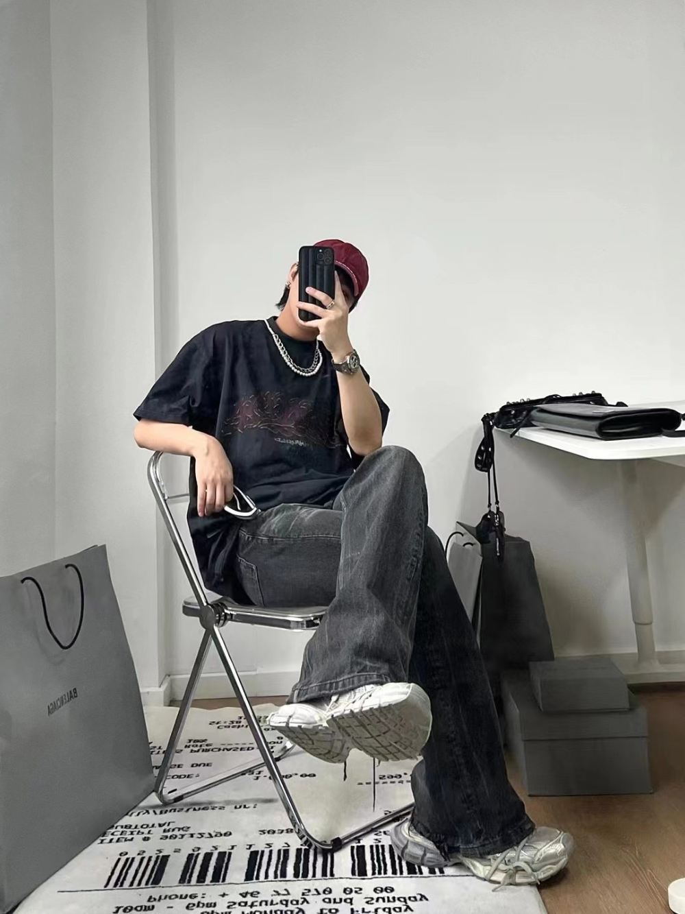 가방 모델 착용 이미지-S1240L5