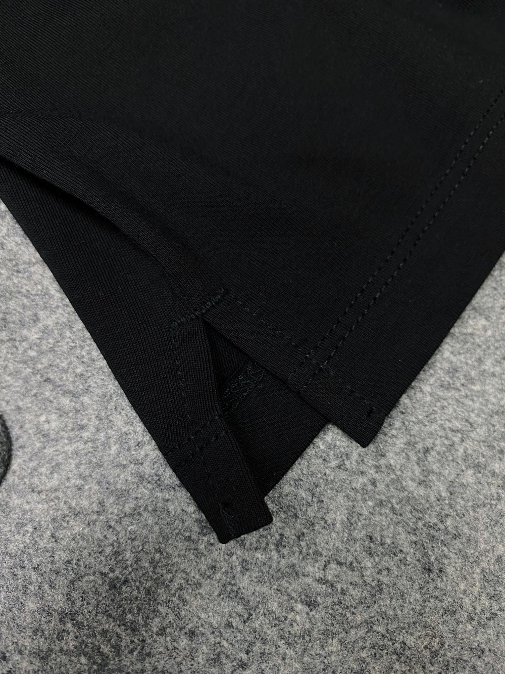 긴팔 티셔츠 상품상세 이미지-S931L50
