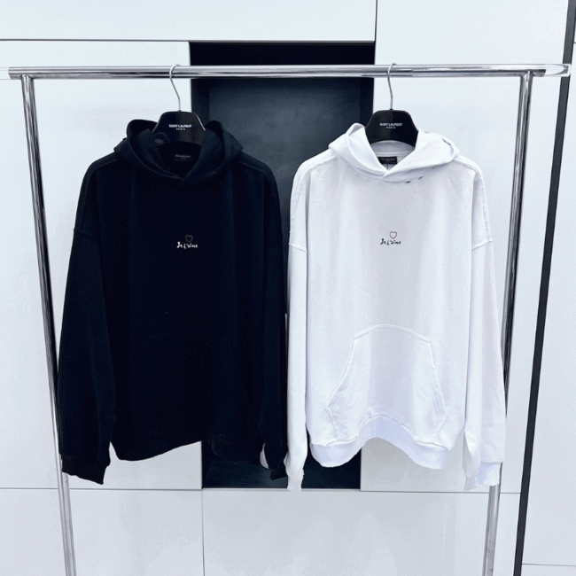 발렌시아가 2023FW 발렌타인데이 한정판 후디 [2컬러]