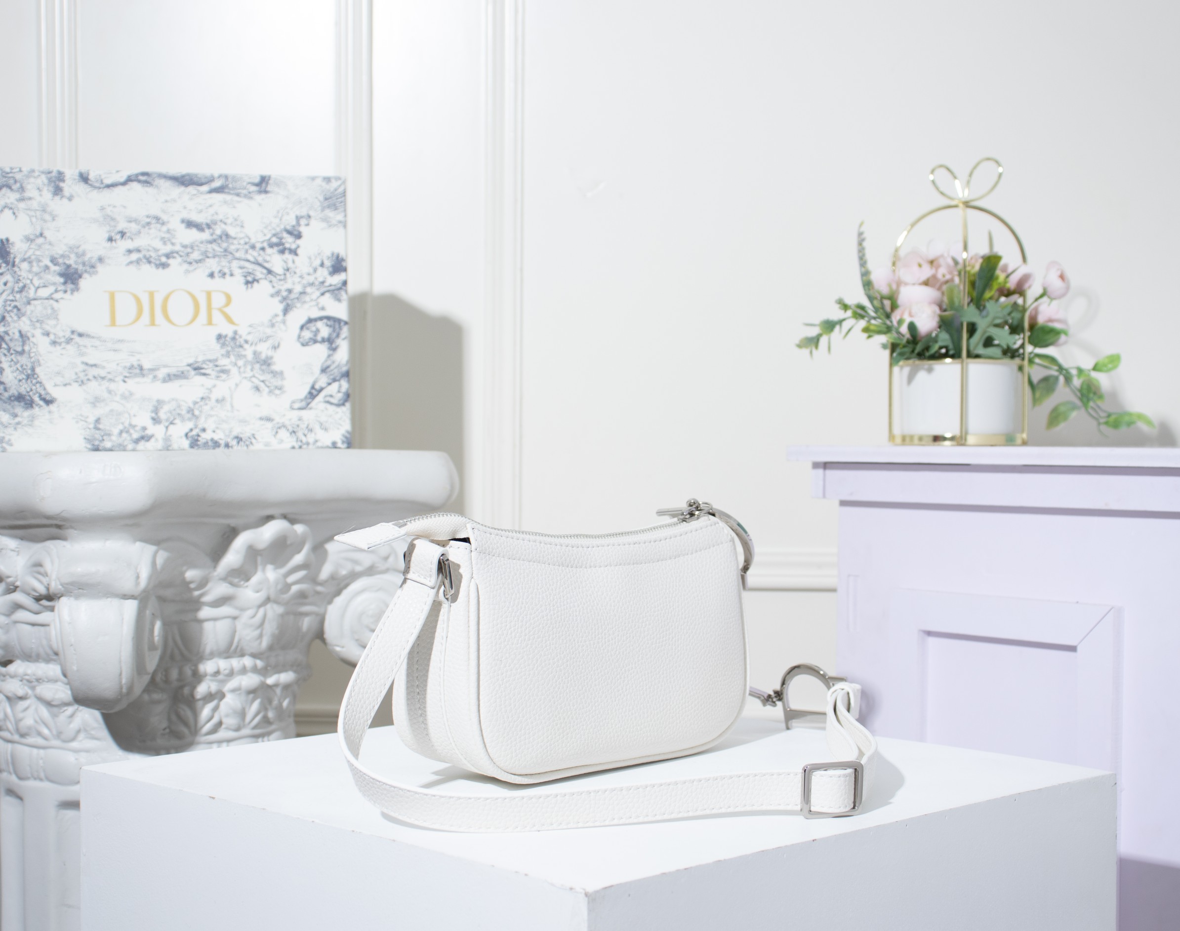 JJ217292787674_content_2.jpg