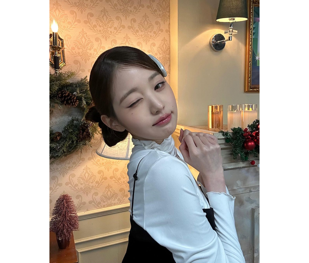 민소매 모델 착용 이미지-S158L8
