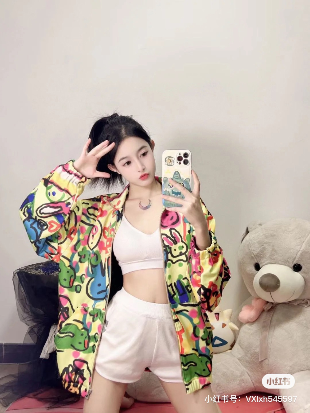 블라우스 모델 착용 이미지-S1003L3