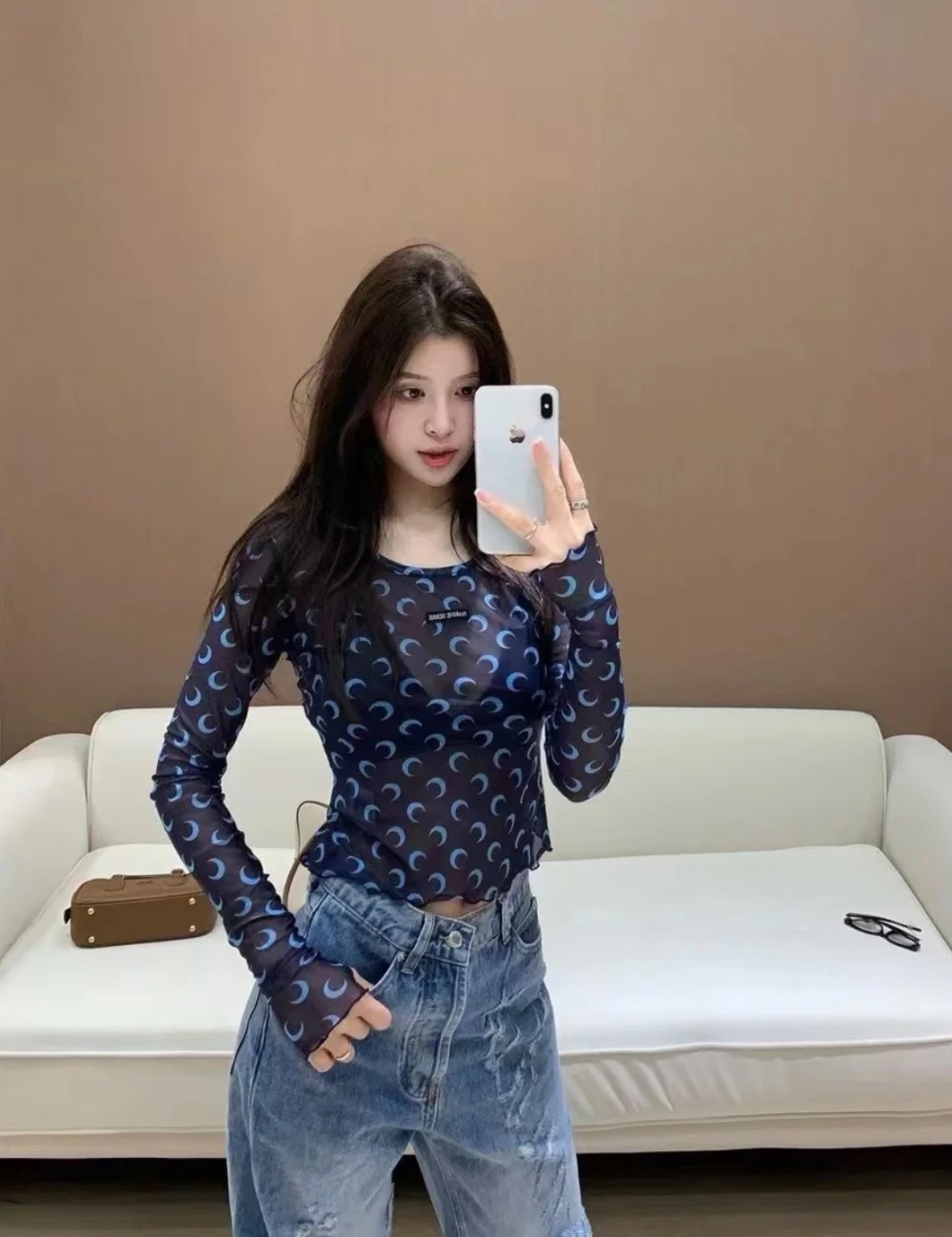 패딩 모델 착용 이미지-S55L8