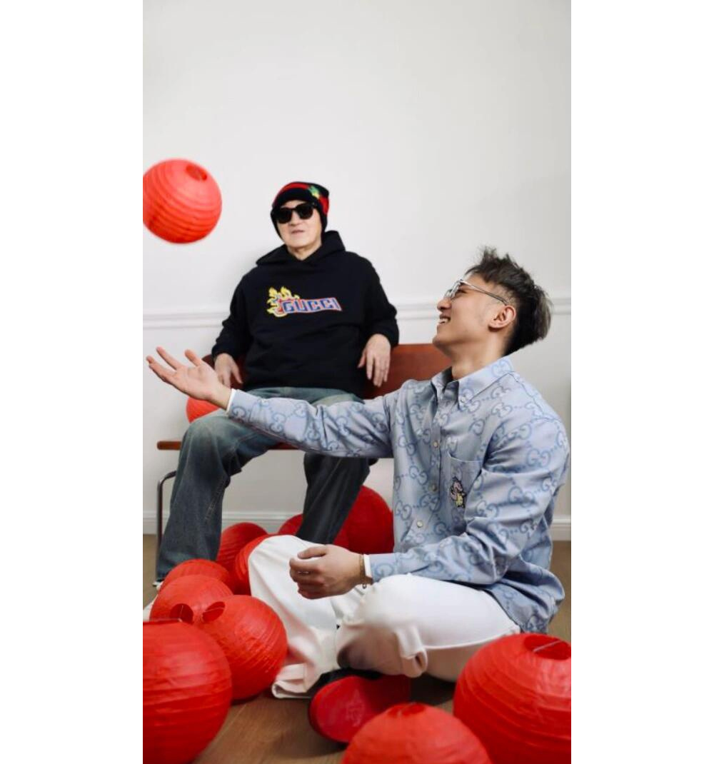 재킷 모델 착용 이미지-S5L12