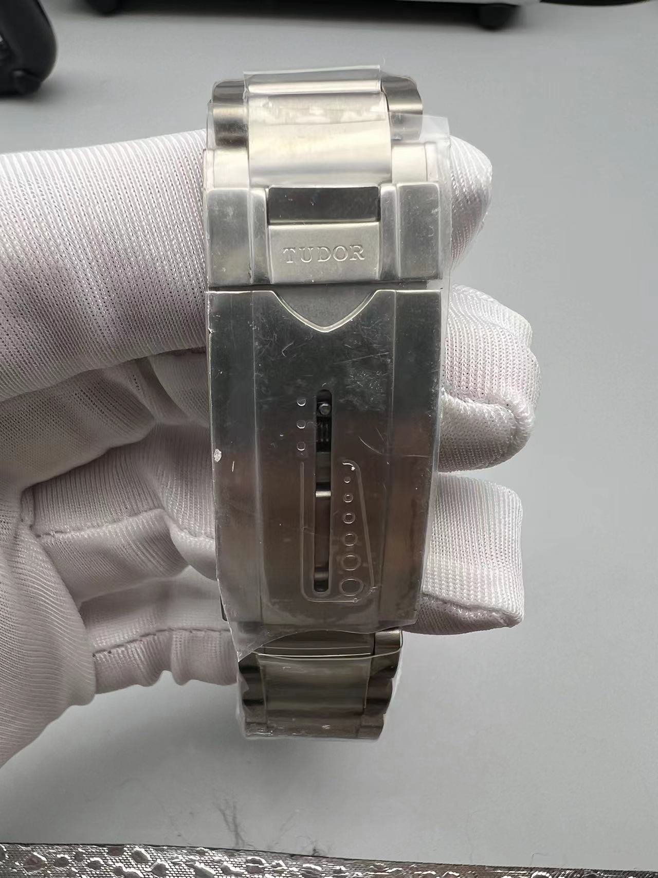 JJ298397252870_content_6.jpg