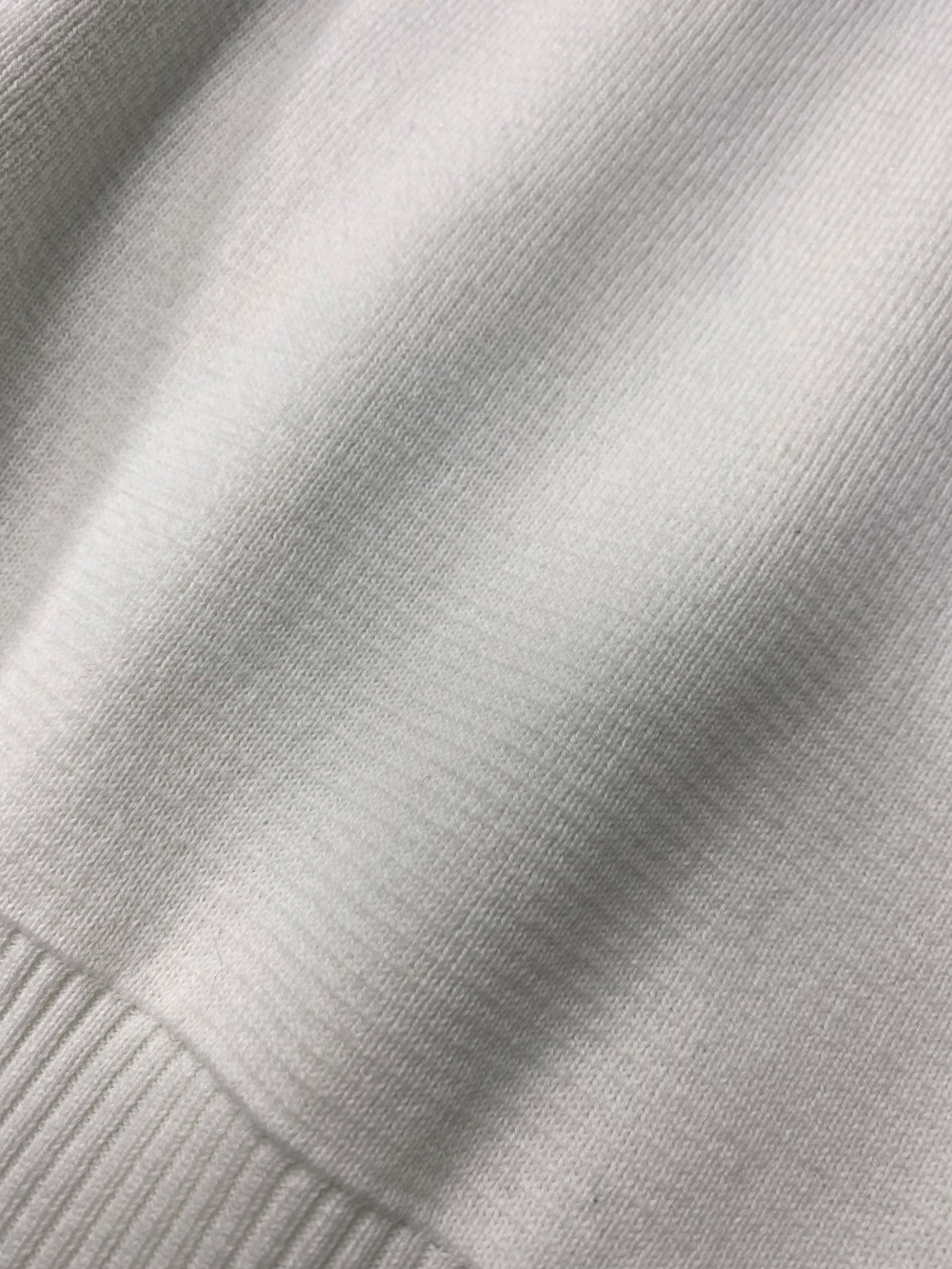 긴팔 티셔츠 상품상세 이미지-S132L18