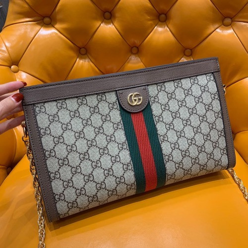 구찌 오피디아 GG 수프림 숄더백 미듐 503876