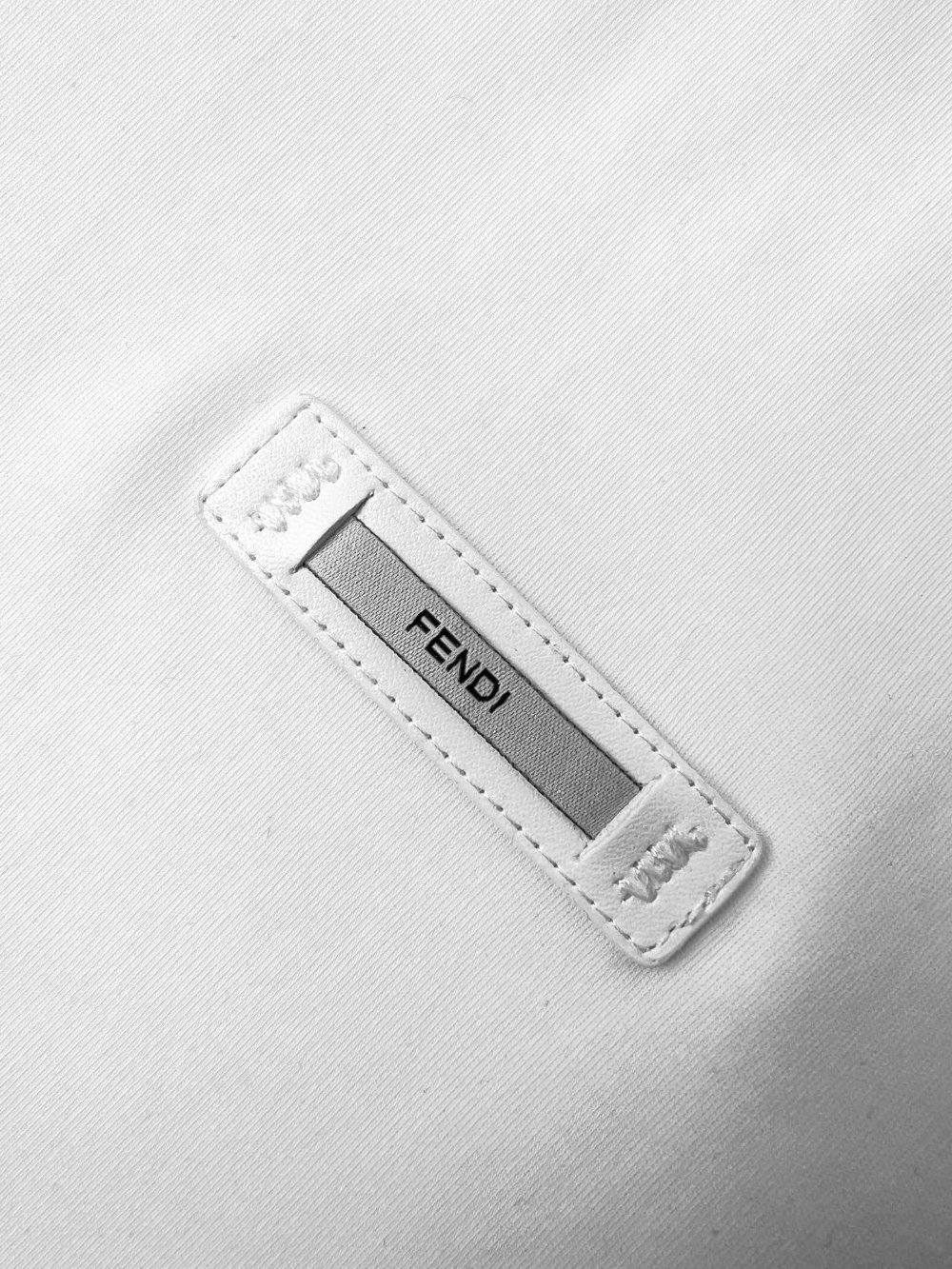 반팔 티셔츠 상품상세 이미지-S461L16