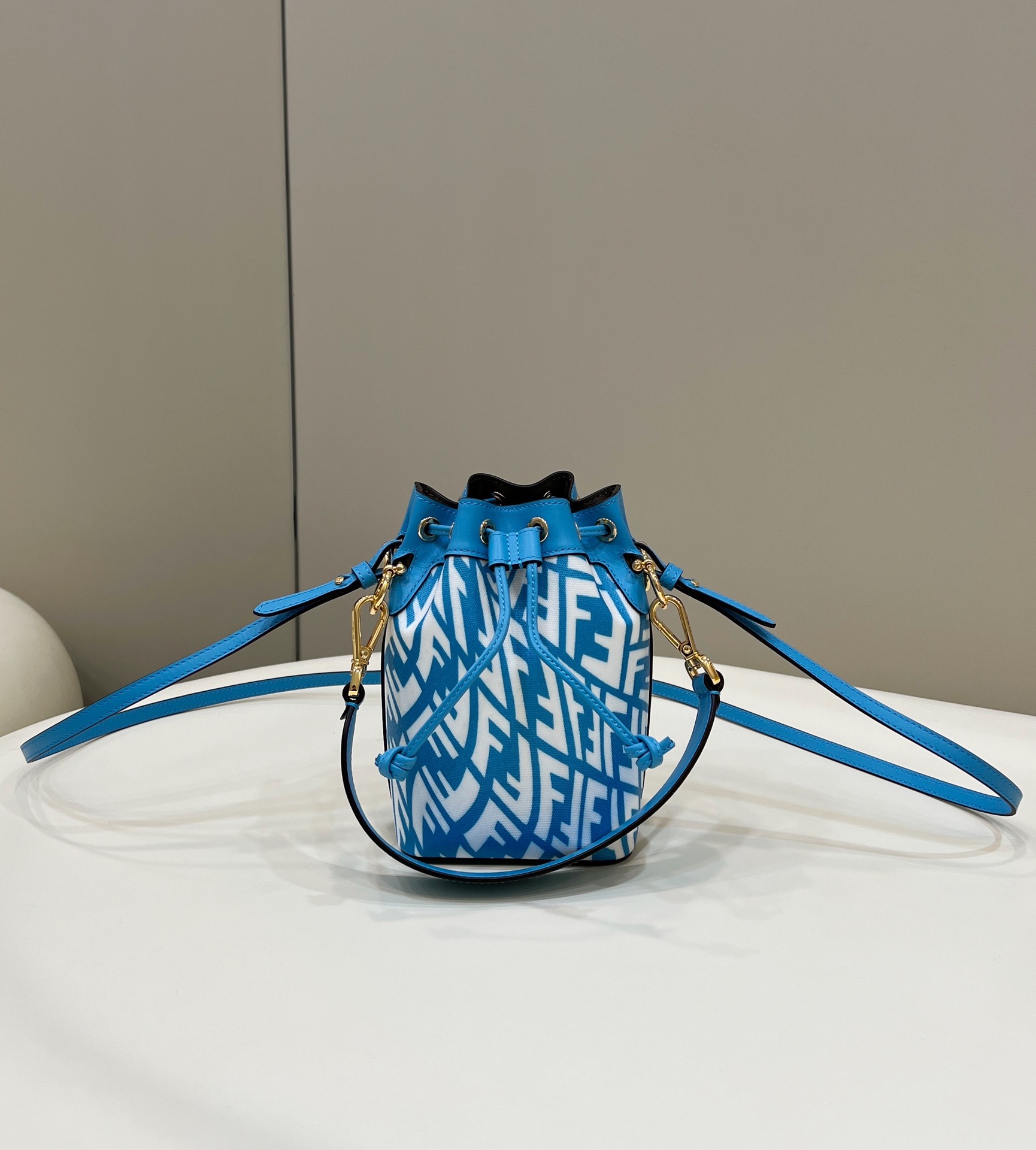 JJ386843263454_content_7.jpg